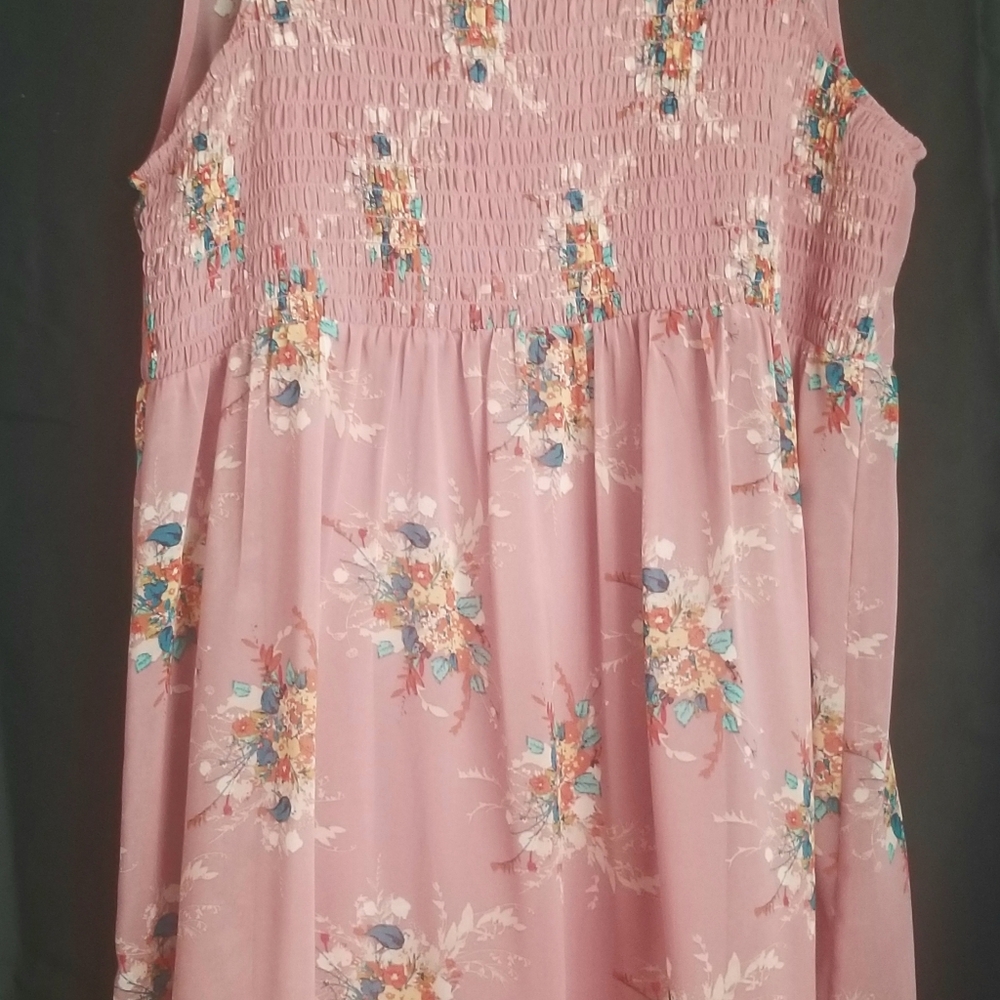 Dress - Picture 2 of 6